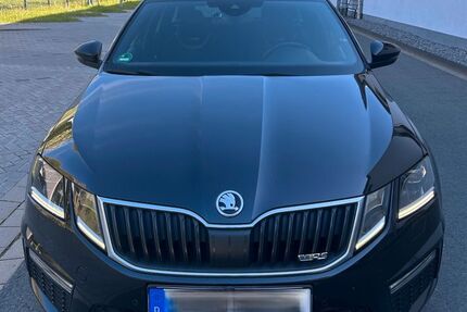Skoda Octavia 150.000 km 17.900 &euro; Sprockhövel 45549
