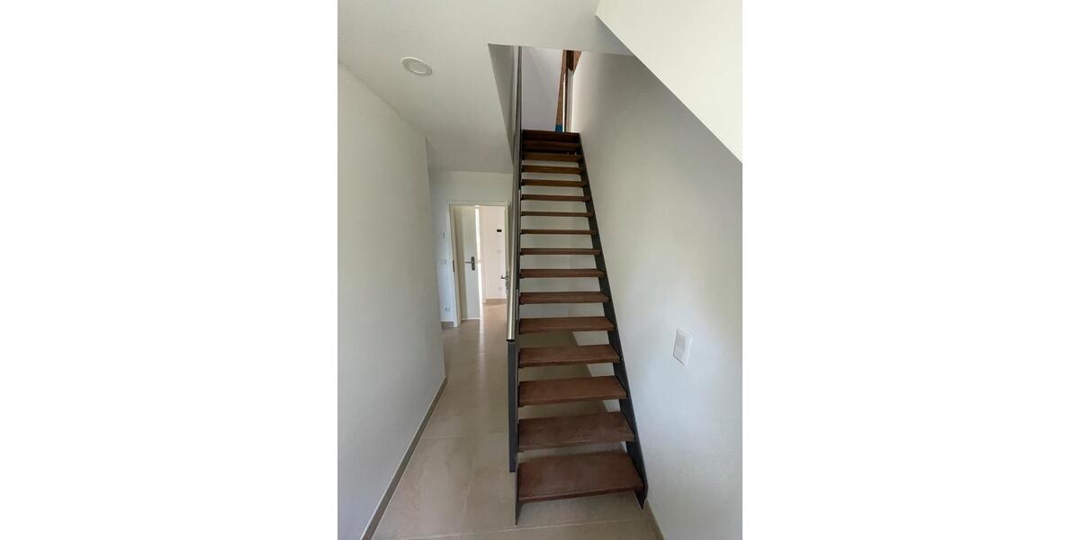 Etagenwohnung Recklinghausen Berghausen - 3 Zimmer, 85 m&sup2;, 1.560&euro; | Angebot:24575930