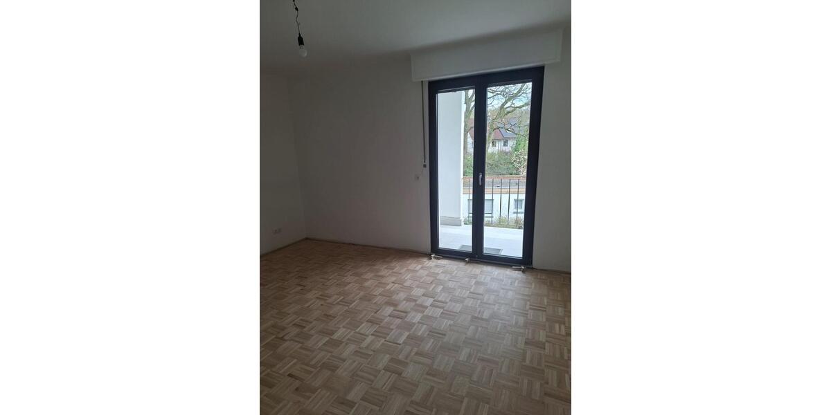 Etagenwohnung Mülheim an der Ruhr Broich - 3.5 Zimmer, 83 m&sup2;, 1.400&euro; | Angebot:25956687