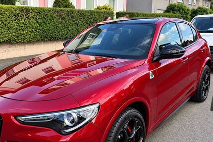 Alfa Romeo Stelvio 17.100 km 66.650 &euro; Oberhausen 46047
