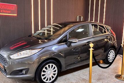Ford Fiesta 84.148 km 8.550 &euro; Dortmund 44388