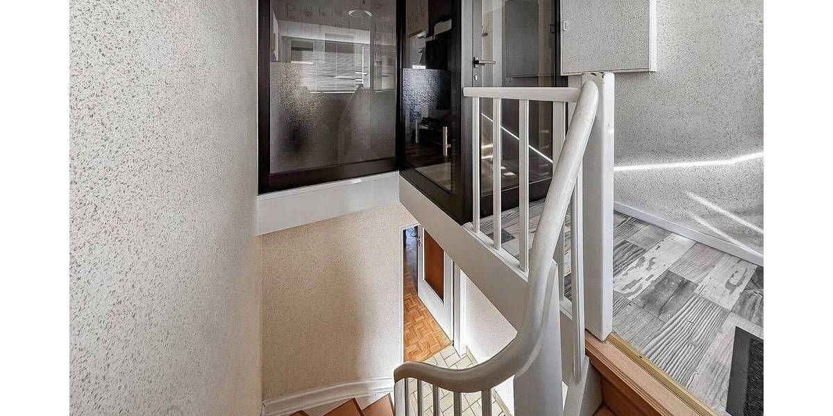 Mehrfamilienhaus, Wohnhaus Dortmund Wellinghofen - 9 Zimmer, 176 m&sup2;, 450.000&euro; | Angebot:26228556