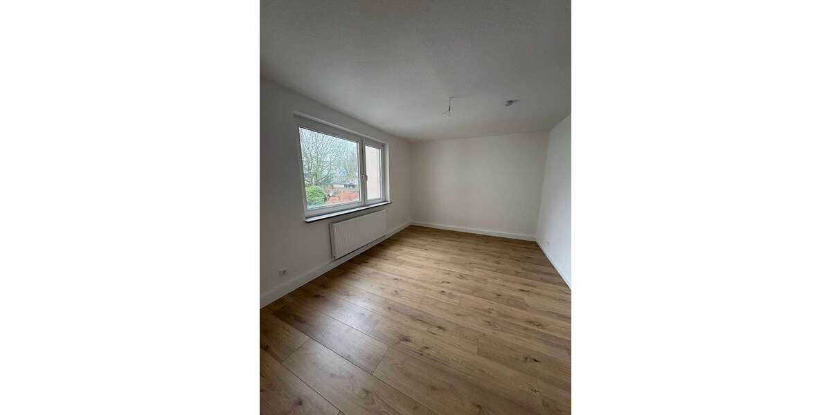Etagenwohnung Essen Rüttenscheid - 3 Zimmer, 74 m&sup2;, 800&euro; | Angebot:25143148
