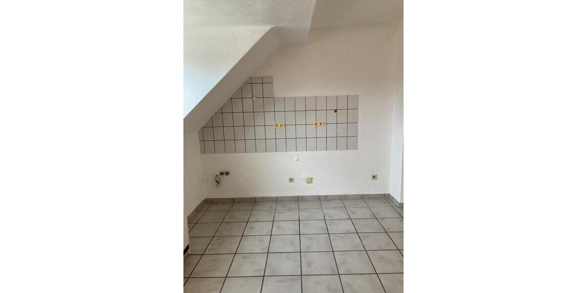 Dachgeschoßwohnung Gelsenkirchen Gelsenkirchen-Mitte - 2.5 Zimmer, 63 m&sup2;, 395&euro; | Angebot:25611924