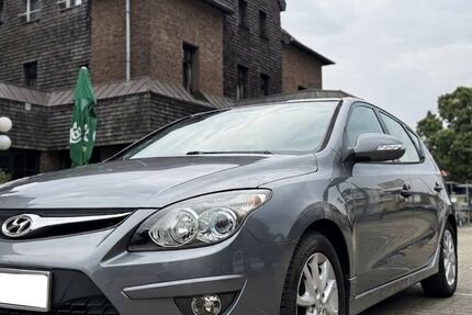 Hyundai i30 71.000 km 4.000 &euro; Recklinghausen 45661