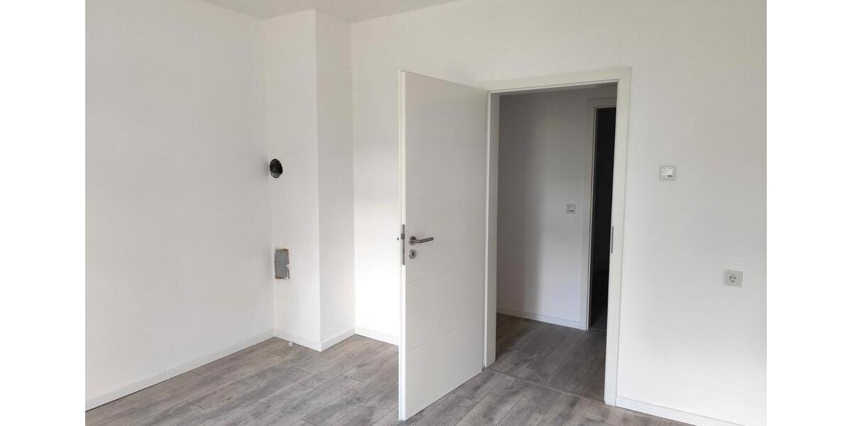 Erdgeschoßwohnung Herdecke - 5.5 Zimmer, 130 m&sup2;, 1.350&euro; | Angebot:26664031