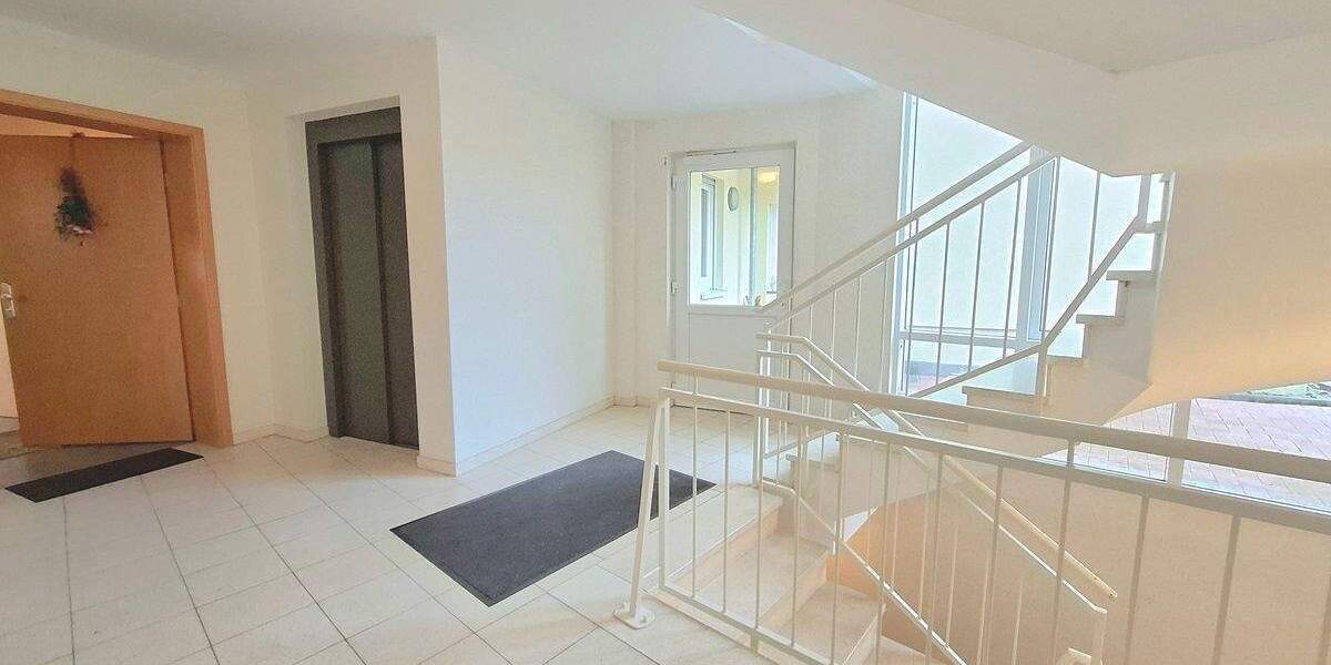 Barrierearme Eigentumswohnung mit Balkon und Tiefgaragenstellplatz in der Recklinghäuser Innenstadt - Etagenwohnung Recklinghausen Stadtmitte | Angebot:25746775