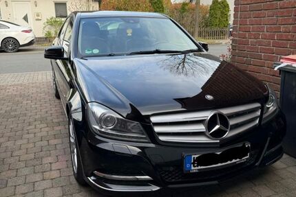 Mercedes-Benz 200 217.000 km 8.500 &euro; Lünen 44534