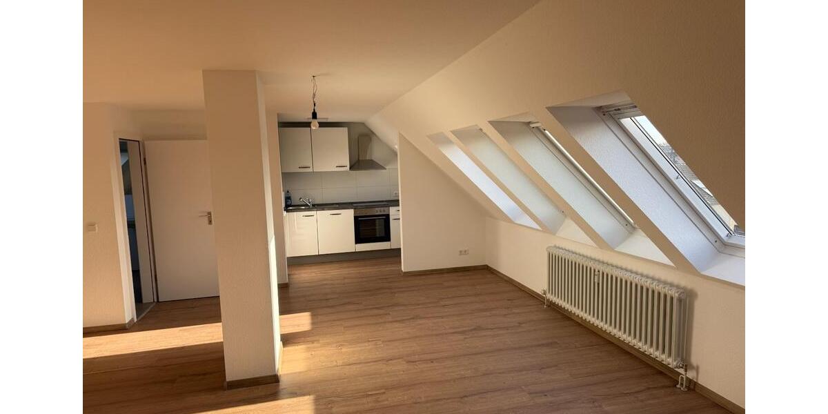 Dachgeschoßwohnung Dinslaken - 1 Zimmer, 56 m&sup2;, 129.000&euro; | Angebot:26021691