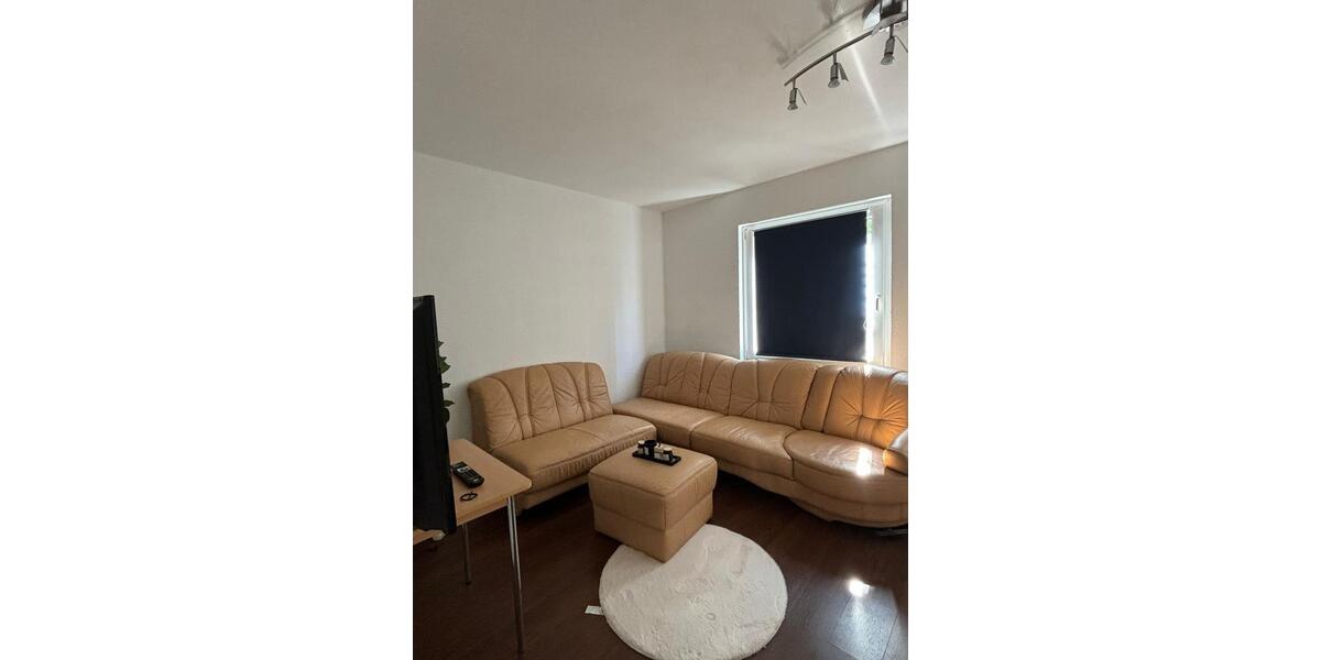 Etagenwohnung Essen Stadtkern - 1 Zimmer, 40 m&sup2;, 750&euro; | Angebot:27604811