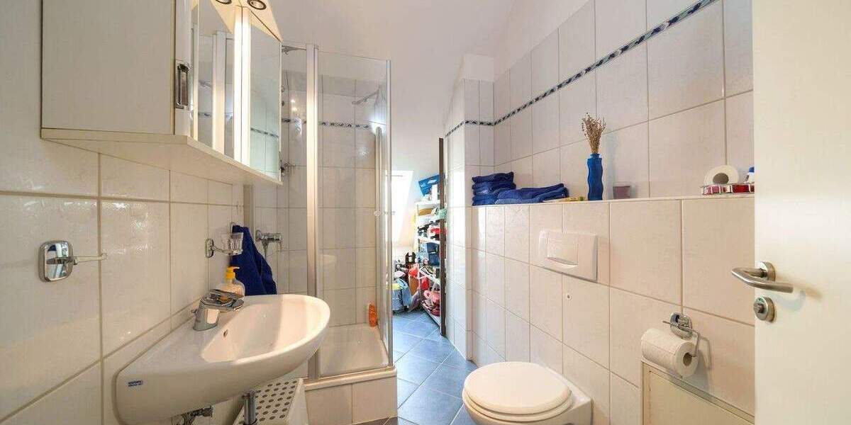 Etagenwohnung Bochum Dahlhausen - 8 Zimmer, 220 m&sup2;, 449.000&euro; | Angebot:25721357