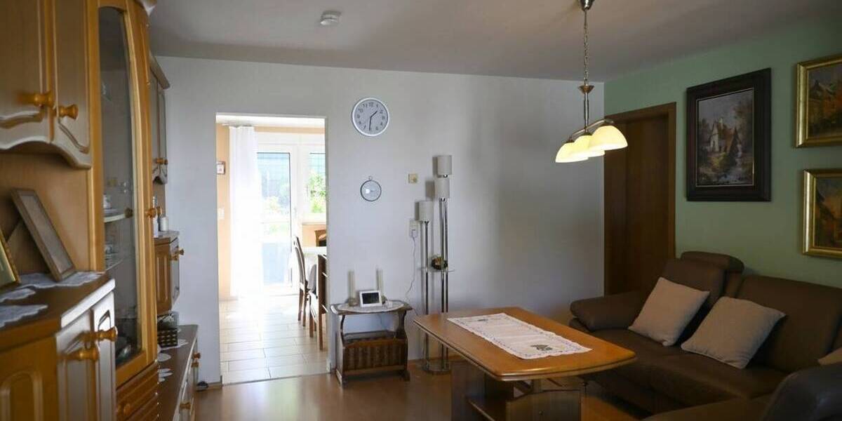 Reihenmittelhaus Essen / Stoppenberg Stoppenberg - 4 Zimmer, 113 m&sup2;, 320.000&euro; | Angebot:26672413