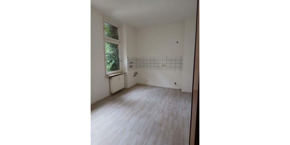 Etagenwohnung Gelsenkirchen Altstadt - 2 Zimmer, 64 m&sup2;, 390&euro; | Angebot:25740082