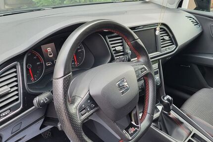 Seat Leon 78.900 km 13.100 &euro; Dortmund 44269