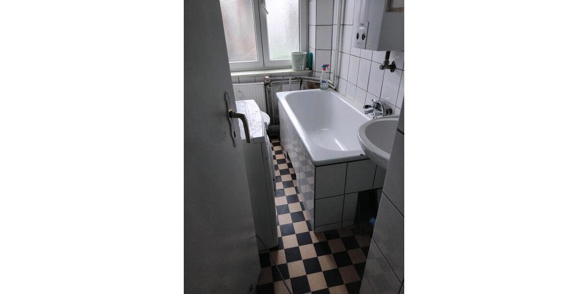 Etagenwohnung Bochum Bochum-Mitte - 1 Zimmer, 17 m&sup2;, 250&euro; | Angebot:25253339