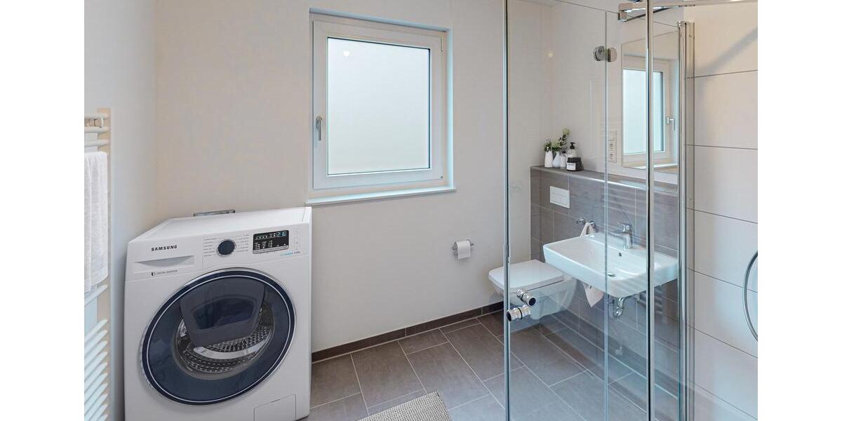 Erdgeschoßwohnung Bochum Bochum-Südwest - 2 Zimmer, 77 m&sup2;, 1.080&euro; | Angebot:25542399