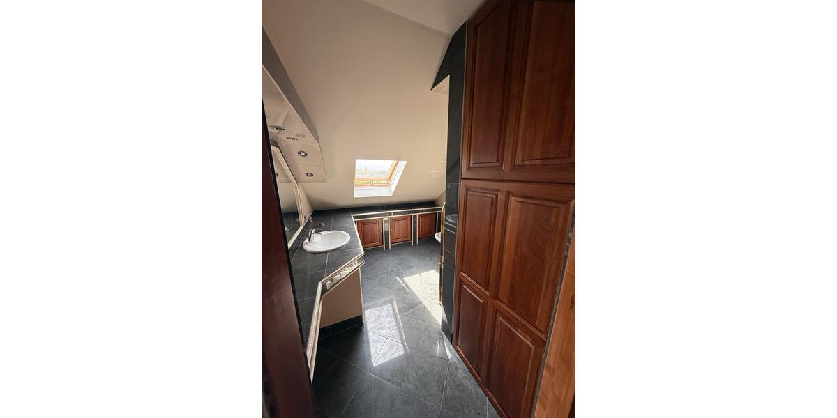 Dachgeschoßwohnung Bochum Werne - 2 Zimmer, 75 m&sup2;, 750&euro; | Angebot:26408151