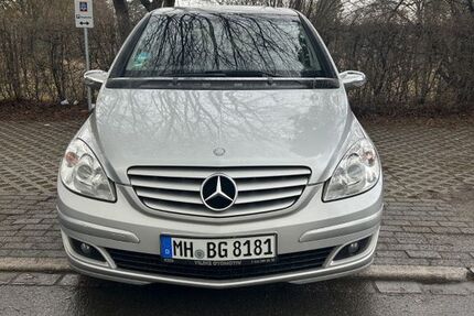 Mercedes-Benz B 170 185.000 km 4.000 &euro; Mülheim an der Ruhr 45481