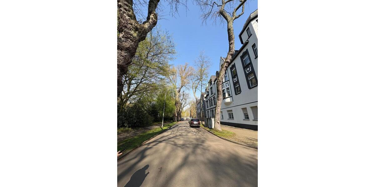 Erdgeschoßwohnung Gelsenkirchen Rotthausen - 5 Zimmer, 148 m&sup2;, 1.100&euro; | Angebot:25873463