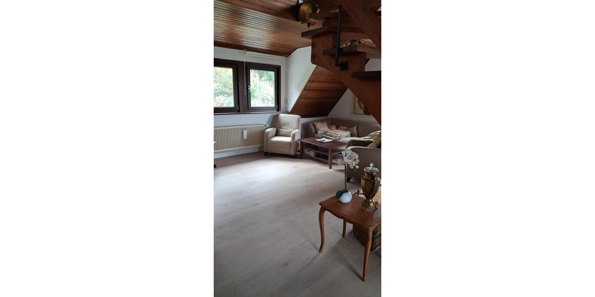 Dachgeschoßwohnung Dortmund Hörde - 3 Zimmer, 93 m&sup2;, 1.100&euro; | Angebot:26022975