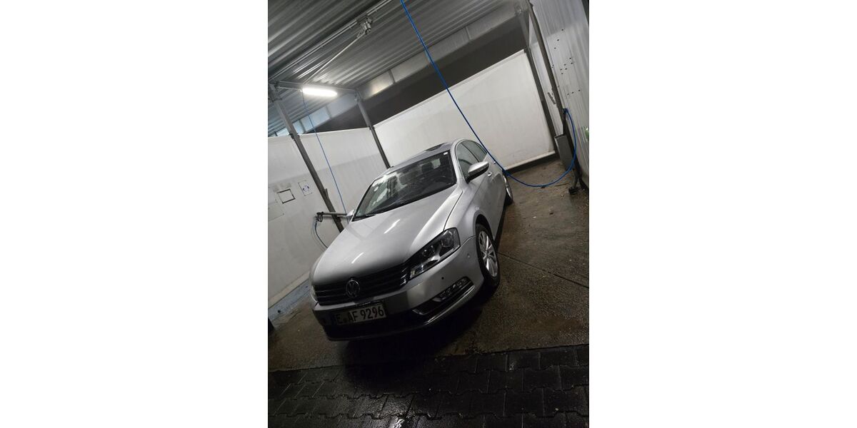VW Passat 157.000 km 5.999 &euro; Essen 45144