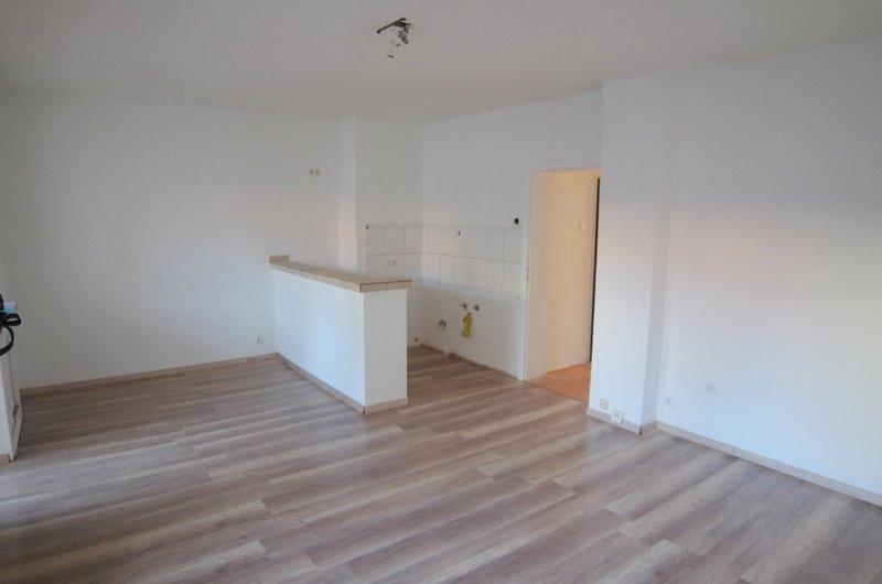 Erdgeschoßwohnung Oberhausen - 2 Zimmer, 55 m&sup2;, 375&euro; | Angebot:26579680