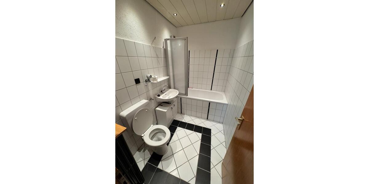 Etagenwohnung Witten Heven - 2 Zimmer, 63 m&sup2;, 850&euro; | Angebot:25965201