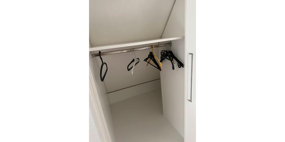 Dachgeschoßwohnung Dortmund Mengede - 1 Zimmer, 20 m&sup2;, 350&euro; | Angebot:26031725