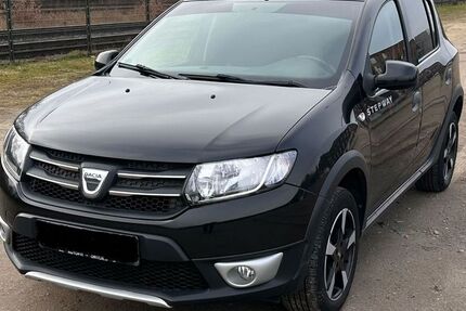 Dacia Sandero 155.000 km 4.800 &euro; Oberhausen 46049