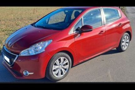 Peugeot 208 175.000 km 3.700 &euro; Bottrop 46244