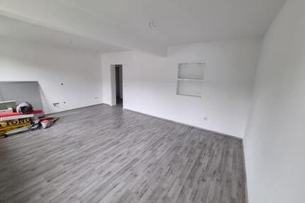 Wohnung Herne Wanne - 5 Zimmer, 130 m&sup2;, 1.500&euro; | Angebot:27603656