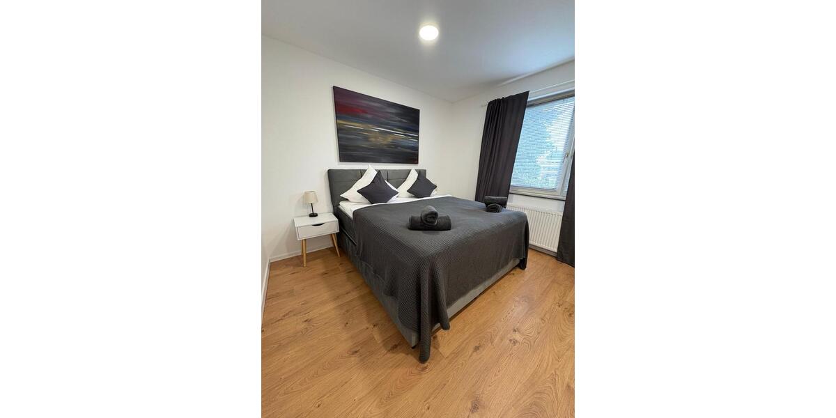 Etagenwohnung Essen Stadtbezirk II - 2 Zimmer, 55 m&sup2;, 1.300&euro; | Angebot:25887552