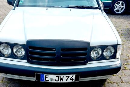 Mercedes-Benz 190 124.840 km 4.500 &euro; Essen 45307