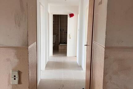 Wohnung Gelsenkirchen Ückendorf - 3 Zimmer, 80 m&sup2;, 600&euro; | Angebot:26613530