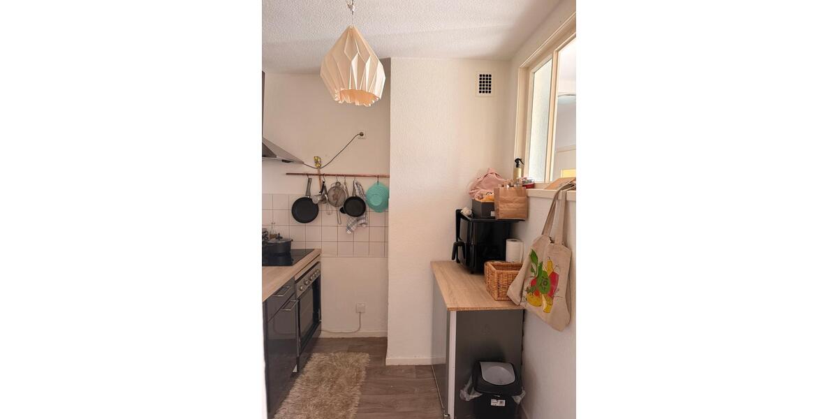 Etagenwohnung Essen Stadtbezirk IV - 2.5 Zimmer, 60 m&sup2;, 420&euro; | Angebot:26021718