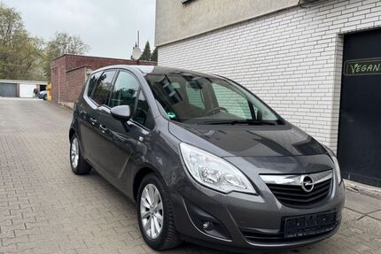 Opel Meriva 78.000 km 5.000 &euro; Essen 45143