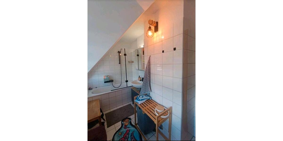 Dachgeschoßwohnung Herten - 3 Zimmer, 90 m&sup2;, 900&euro; | Angebot:27609174