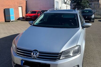 VW Passat Variant 240.000 km 5.750 &euro; Oberhausen 46117