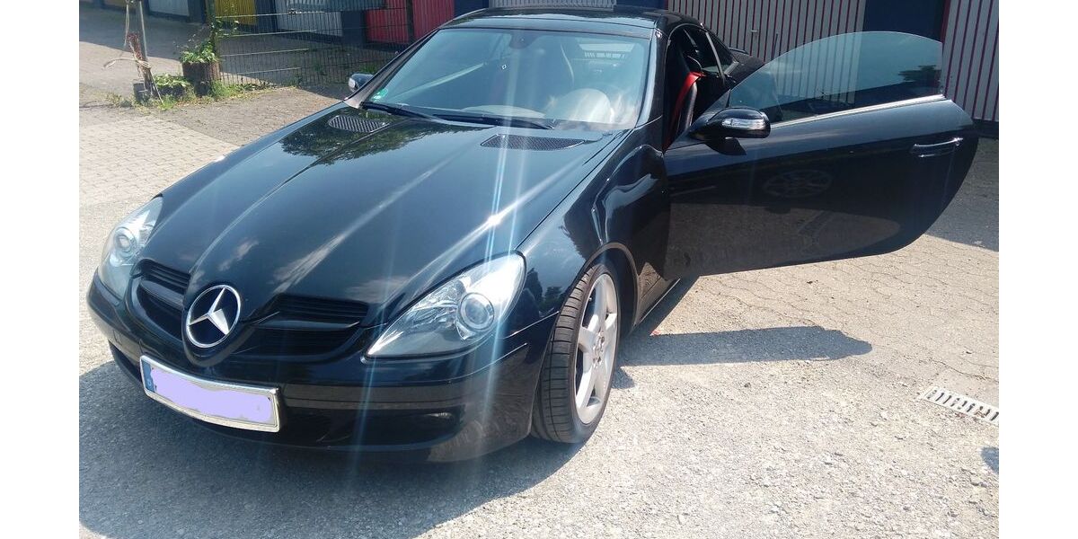 Mercedes-Benz SLK 200 125.000 km 9.500 &euro; Bochum 44809