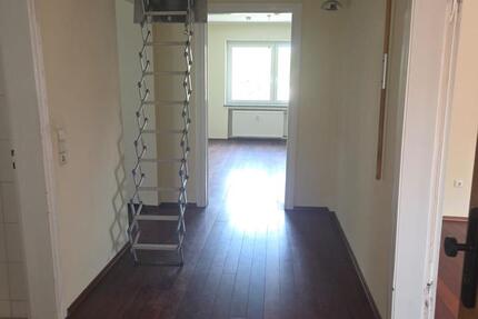 Wohnung Bochum Bochum-Nord - 4 Zimmer, 100 m&sup2;, 750&euro; | Angebot:26611830
