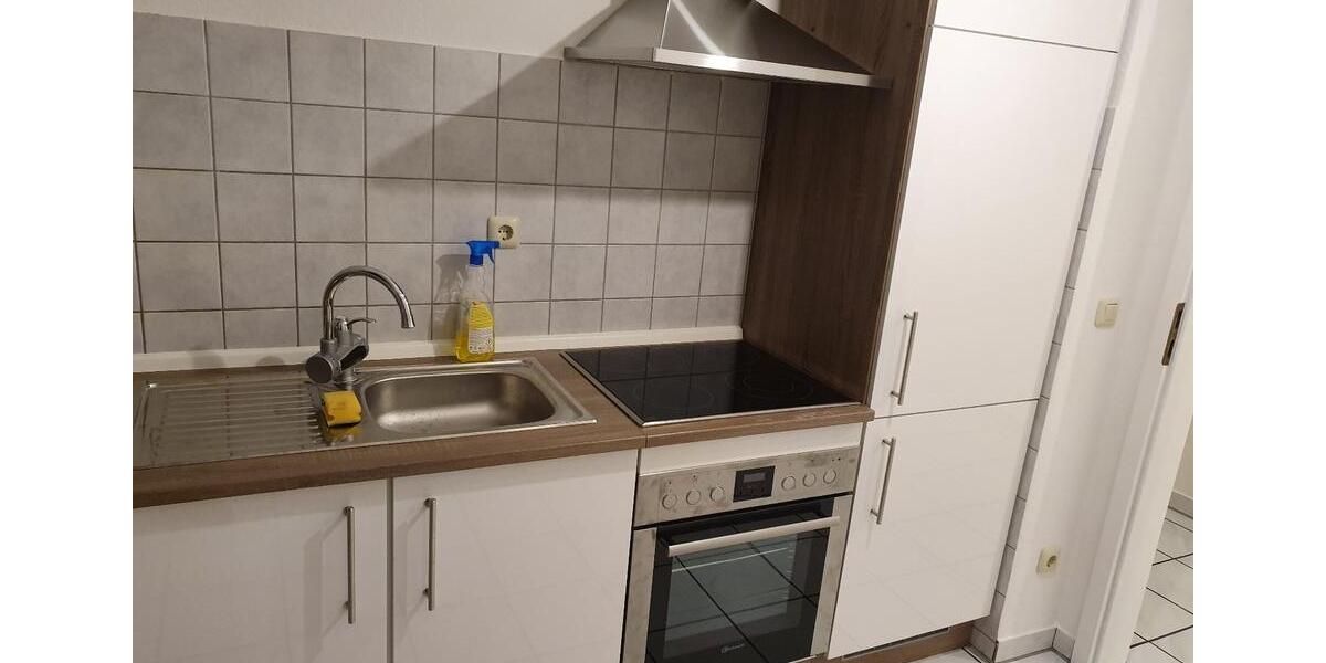 Dachgeschoßwohnung Essen Stadtbezirk VI - 2 Zimmer, 62 m&sup2;, 550&euro; | Angebot:27609700