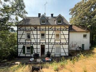 Mehrfamilienhaus, Wohnhaus Velbert Langenberg - 10 Zimmer, 200 m&sup2;, 120.000&euro; | Angebot:27168567