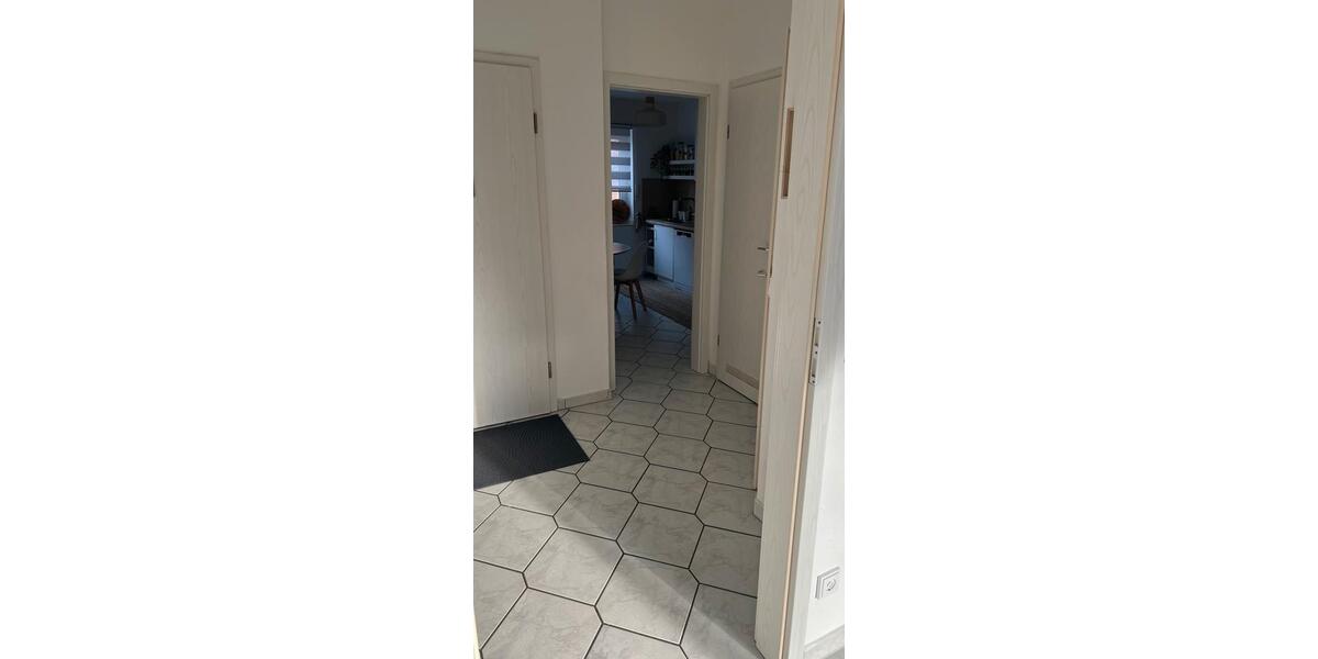 Etagenwohnung Gelsenkirchen - 3.5 Zimmer, 76 m&sup2;, 190.000&euro; | Angebot:26652464