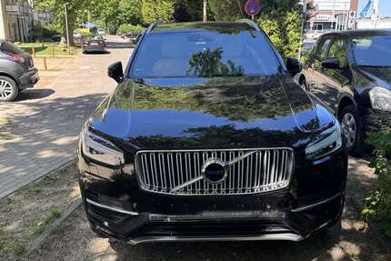 Volvo XC90 191.000 km 25.500 &euro; recklinghausen 45661