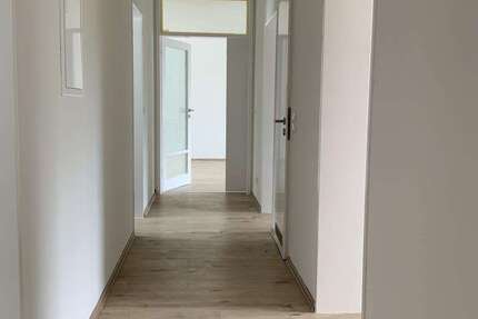 Wohnung Gelsenkirchen Scholven - 3 Zimmer, 70 m&sup2;, 489&euro; | Angebot:26149894