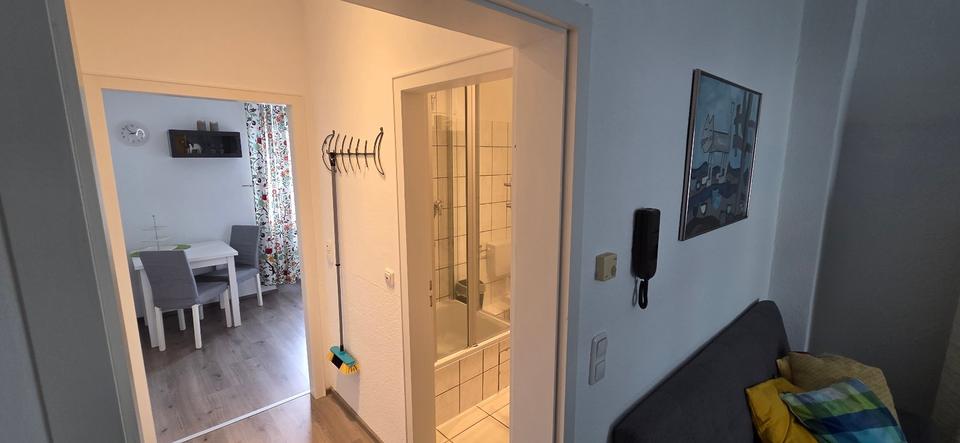 Etagenwohnung Bottrop Feldhausen - 1 Zimmer, 25 m&sup2;, 450&euro; | Angebot:26659106