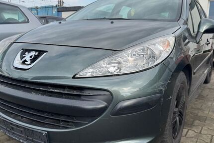 Peugeot 207 206.116 km 999 &euro; Essen 45326