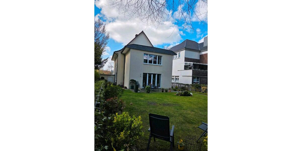 Dachgeschoßwohnung Gelsenkirchen Buer - 1 Zimmer, 44 m&sup2;, 400&euro; | Angebot:25936388