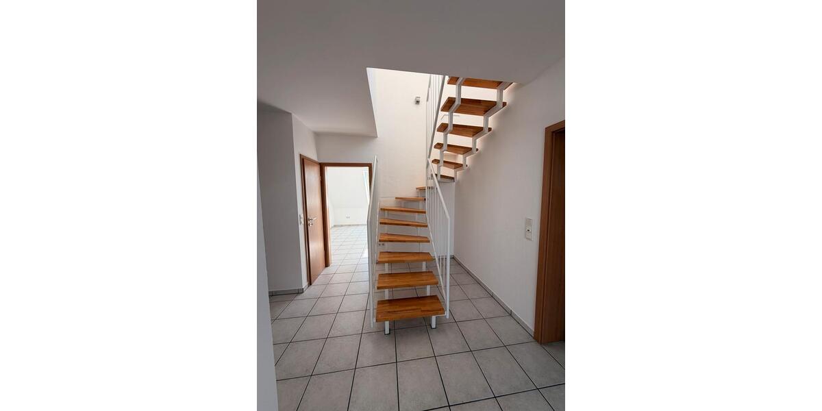 Maisonettenwohnung Marl - 4 Zimmer, 107 m&sup2;, 1.290&euro; | Angebot:26704946