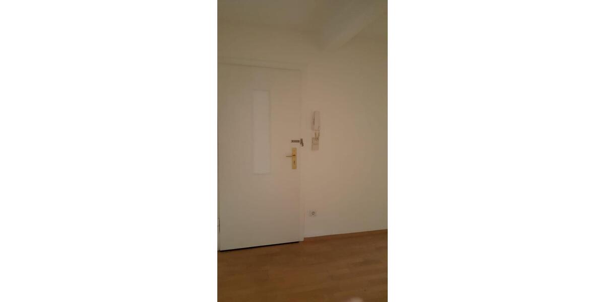 Dachgeschoßwohnung Essen Stadtbezirk III - 2 Zimmer, 49 m&sup2;, 409&euro; | Angebot:26044669